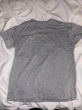 Classic Unisex Crew Neck T-Shirt - Gray